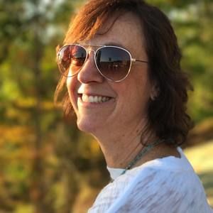 Meet your Posher, Kelli